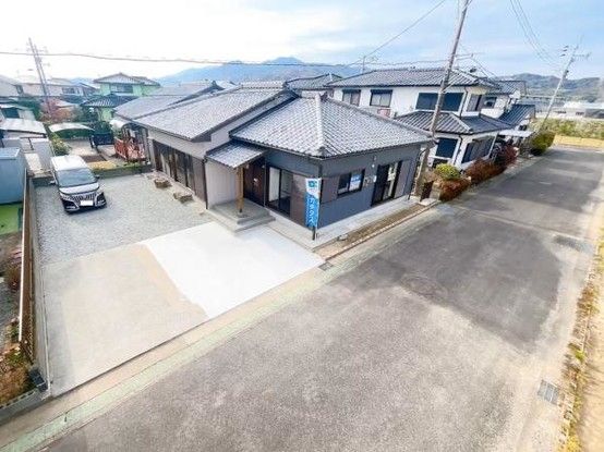 Renovated 3LDK House in Saga City with Parking - Thumbnail 3