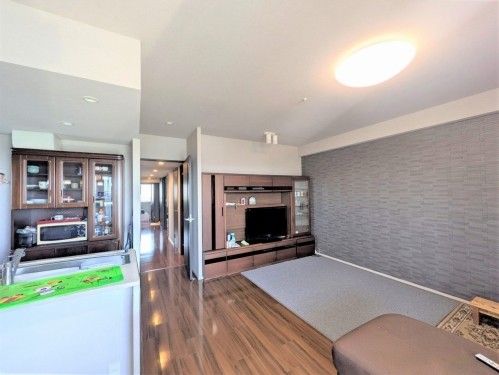 3LDK Apartment for Sale in Higashi-Matsudo, Chiba - Thumbnail 3