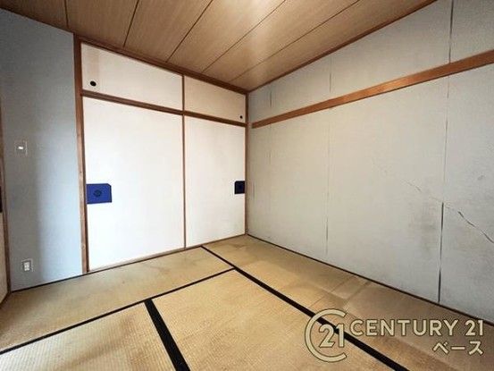 3LDK Apartment for Sale in Ikoma, Nara - 69.97 sqm - Thumbnail 4