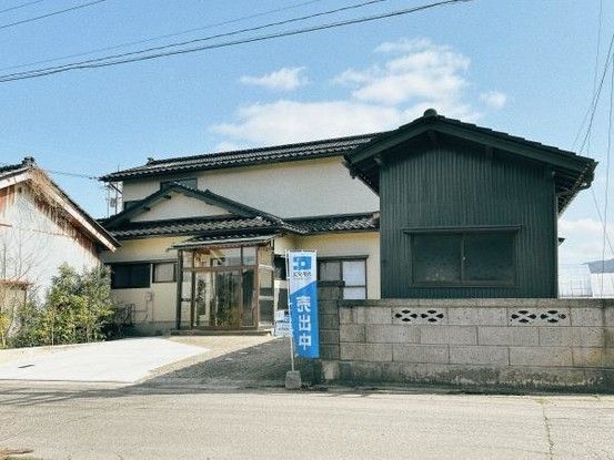 Renovated 5LDK House for Sale in Nakano, Ishikawa - Thumbnail 2