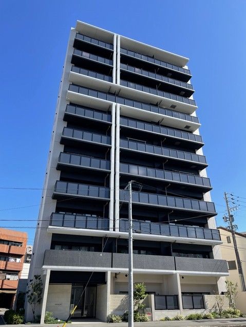 2LDK Apartment for Sale in Gifu City, Gifu Prefecture - Thumbnail 2