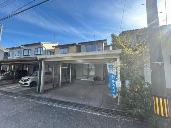 Renovated 4LDK Detached House for Sale in Kanazawa, Ishikawa - Thumbnail 2