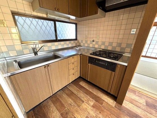 3DK Detached House in Nagata Ward, Kobe for 8.5 Million Yen - Thumbnail 3