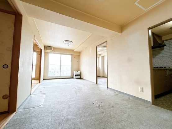 2LDK Apartment for Sale in Sapporo Shiraishi Ward, Hokkaido - Thumbnail 3