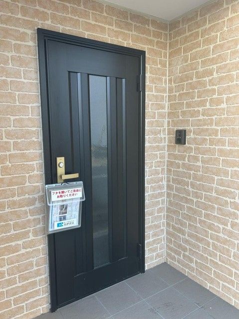 Renovated 2LDK House with Private Garden in Ainan, Ehime - Thumbnail 3