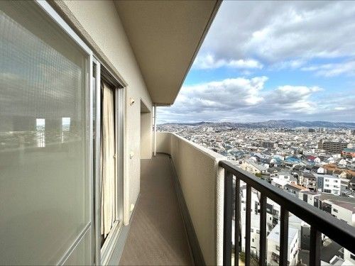 4LDK Apartment for Sale in Moriguchi, Osaka - Thumbnail 3