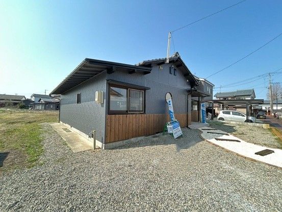 Renovated 3LDK House on Large Lot in Agano City, Niigata - Thumbnail 3