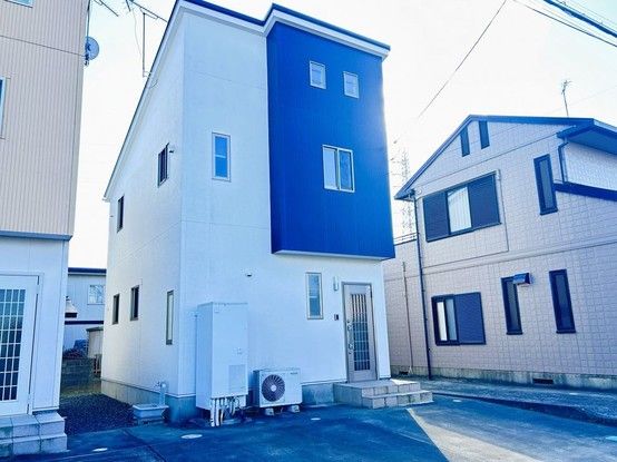 Renovated 2LDK House in Hitachinaka, Ibaraki - 63m² - Thumbnail 3