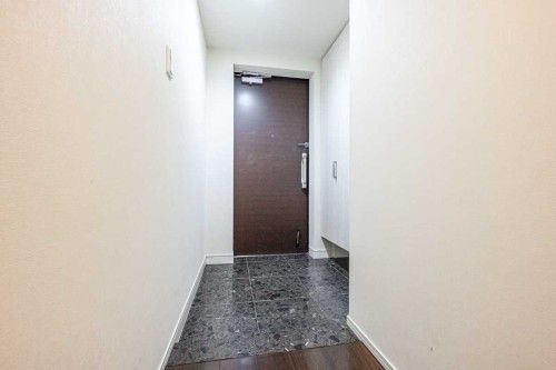 3LDK Apartment for Sale in Hiratsuka, Kanagawa - Thumbnail 4