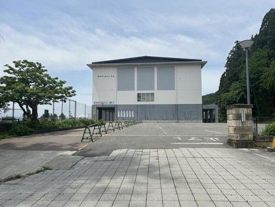 4LDK Detached House for Sale Near Miyanouchi Station, Yamagata - Thumbnail 3