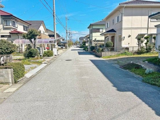 Renovated 4LDK House for Sale in Hikone, Shiga - Thumbnail 3
