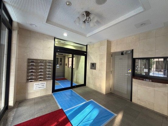 3LDK Top Floor Apartment Near Ritsurin Garden, Takamatsu - Thumbnail 3