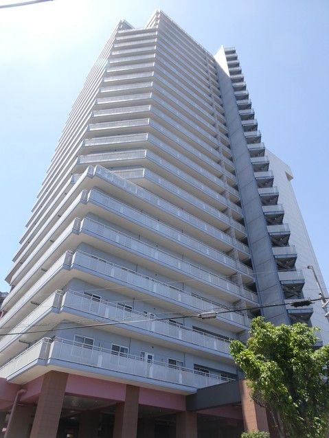 4LDK Apartment for Sale in Kawaguchi, Saitama - Thumbnail 2