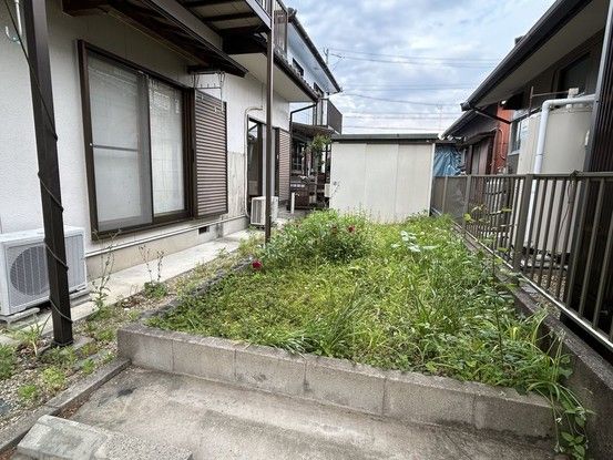 Renovated 4LDK House for Sale in Kani City, Gifu - Thumbnail 2