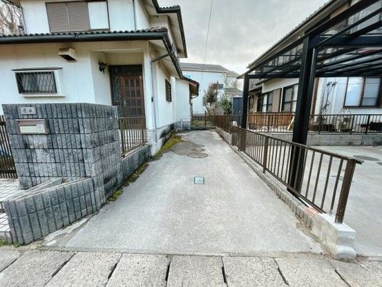 Renovated 4LDK House for Sale in Inabe, Mie - Thumbnail 3
