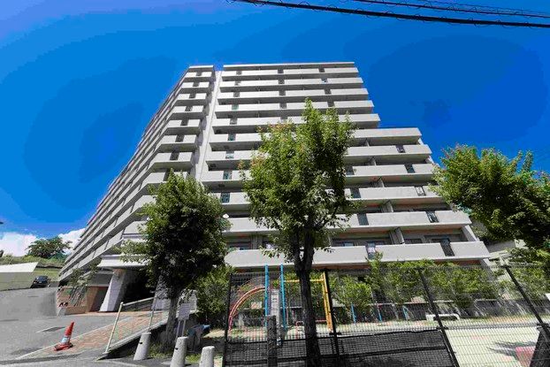 3LDK Apartment for Sale in Asaminami-ku, Hiroshima City - Thumbnail 3