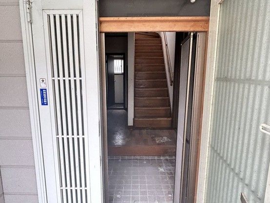Renovated 4LDK House for Sale in Gotemba City, Shizuoka - Thumbnail 2