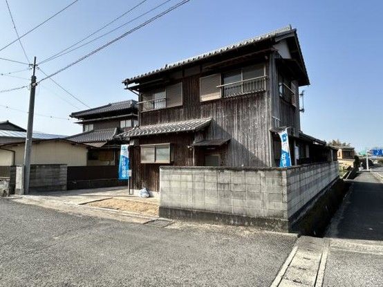 3LDK Detached House for Sale in Mitoyo City, Kagawa - Thumbnail 2
