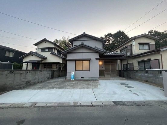 Renovated 4LDK House for Sale in Ise, Mie - 95.53m² - Thumbnail 2