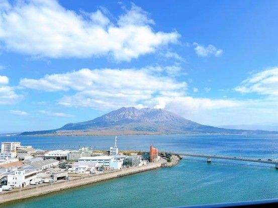 Renovated 4LDK Apartment with Sakurajima Views in Kagoshima - Thumbnail 2