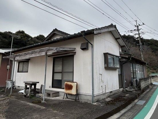Renovated 3LDK House in Arita, Saga - 103.93 sqm on 508.74 sqm Land - Thumbnail 3