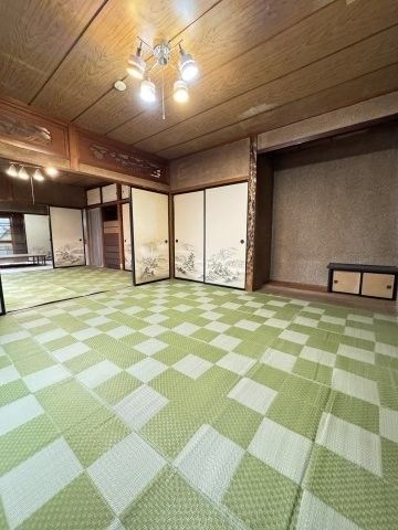 Spacious 7DK House with Shop Potential in Kakuda, Miyagi - Thumbnail 4