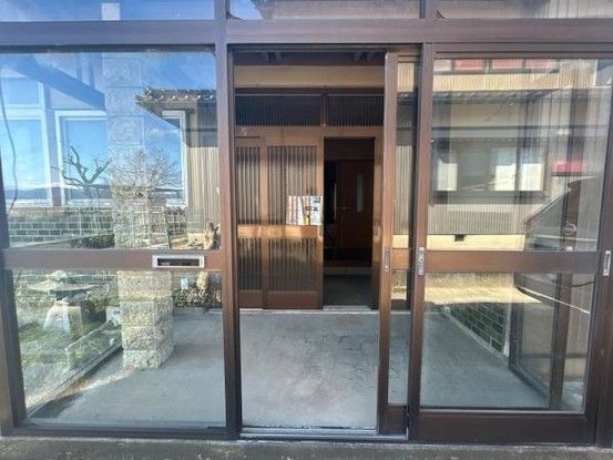 Renovated 4LDK Detached House with Parking in Nomi City, Ishikawa - Thumbnail 4