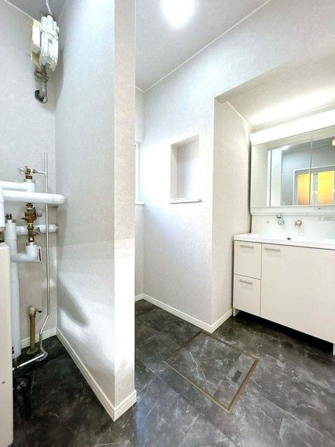 Renovated 4LDK House in Kushiro Town, Hokkaido - Thumbnail 4