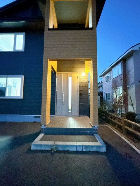 Renovated 4LDK House in Kushiro Town, Hokkaido - Thumbnail 2