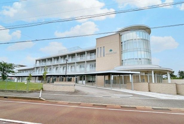 Renovated 3SLDK House for Sale in Imizu City, Toyama - Thumbnail 4