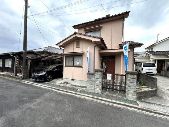 4DK Used Detached House for Sale in Matsuyama, Ehime - Thumbnail 2