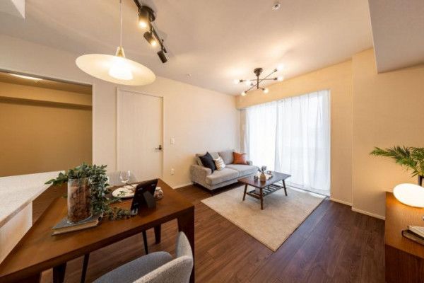 2LDK Apartment for Sale in Kobe Chuo Ward - Tower Mansion - Thumbnail 3