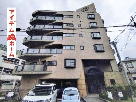 Renovated 2LDK Apartment in Hamamatsu, Shizuoka - Thumbnail 2