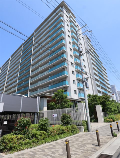 3LDK Apartment for Sale in Osaka Kita Ward Near Station - Thumbnail 2