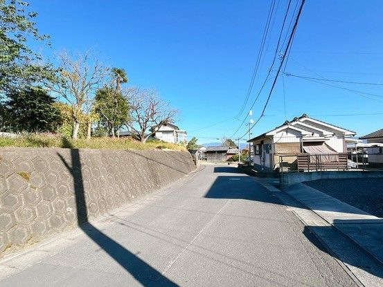 3LDK House for Sale in Miyakonojo, Miyazaki - Thumbnail 2