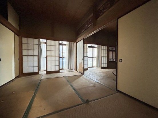 4DK Detached House for Sale in Fuji City, Shizuoka - Thumbnail 2