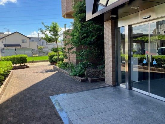 4LDK Top Floor Apartment for Sale in Matsuyama, Ehime - Thumbnail 2