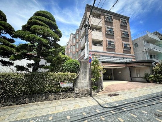 3LDK Apartment for Sale in Nagasaki City, Nagasaki Prefecture - Thumbnail 3