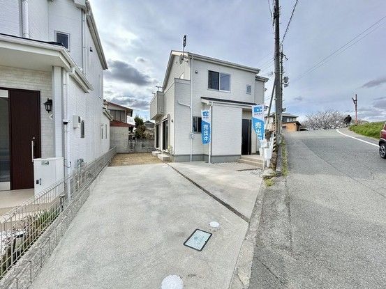 Renovated 4LDK House Near Ishimi Station in Nara - Thumbnail 3