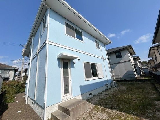 Renovated 4LDK House in Sasebo, Nagasaki - 125.54 sqm - Thumbnail 2