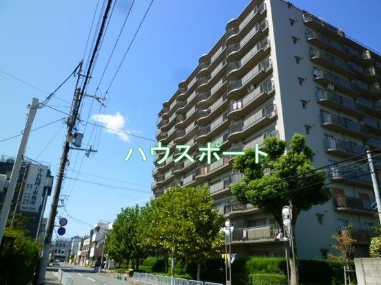 Renovated 3LDK Apartment for Sale Near Nishioji Station, Kyoto - Thumbnail 3