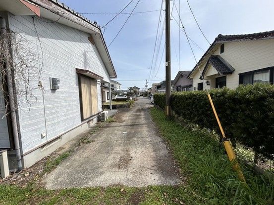 3SDK Used House on 453sqm Lot in Kawanami Town, Miyazaki - Thumbnail 4