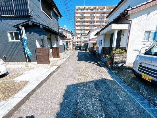 Renovated 2SLDK House in Miyazaki City, 75.33 sqm - Thumbnail 4