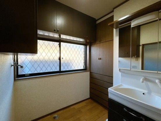 5LDK Renovated House in Satsumasendai, Kagoshima with Garden - Thumbnail 4