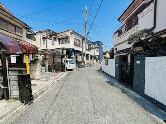 4LDK Detached House for Sale in Kishiwada, Osaka - 85.45 sqm - Thumbnail 2