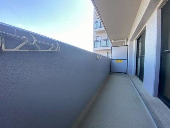 3LDK Resale Apartment 65.37m² in Kaizuka, Osaka - Thumbnail 3