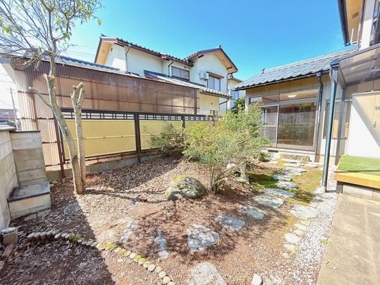 6LDK Renovated House in Sakai City, Fukui Prefecture - Thumbnail 2