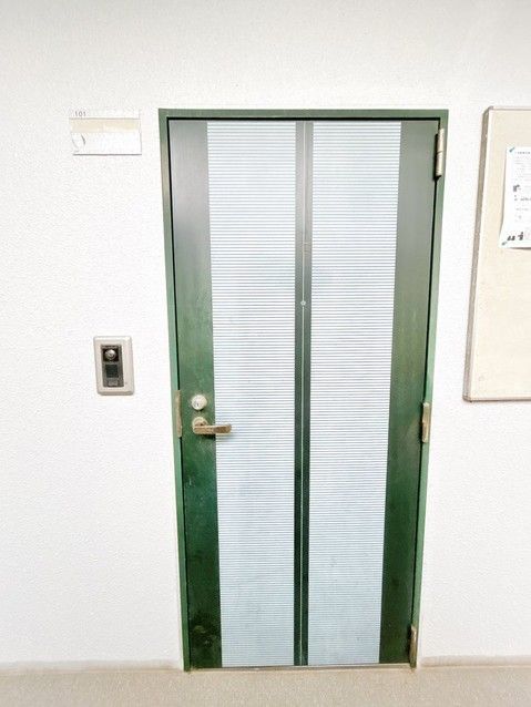 Renovated 4LDK Apartment for Sale in Nagasaki City - Thumbnail 2