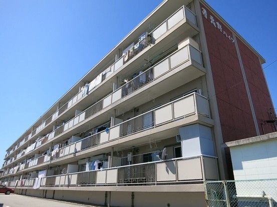 2LDK Apartment for Sale in Toyota City, Aichi Prefecture - Thumbnail 2