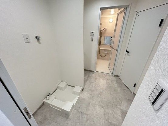 3LDK Terrace House in Nishinomiya, Hyogo - 119.88 sqm - Thumbnail 4
